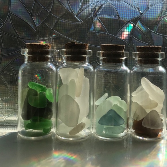 Left Coast Sea Glass 🟩⬜️🟫🟧🟦🟨🟪🟥 - Picture 1 of 4